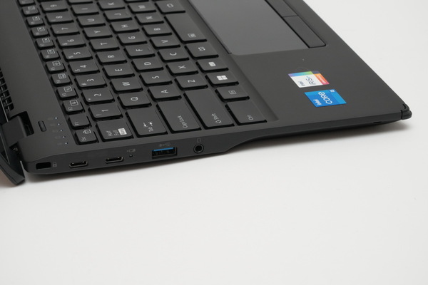 ASCII.jp：超軽量の2in1モバイルノート富士通「LIFEBOOK WU3/H2」を