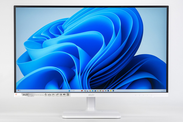 ASCII.jp：キーワードは「目に優しい」。ビジネス向け27インチWQHD