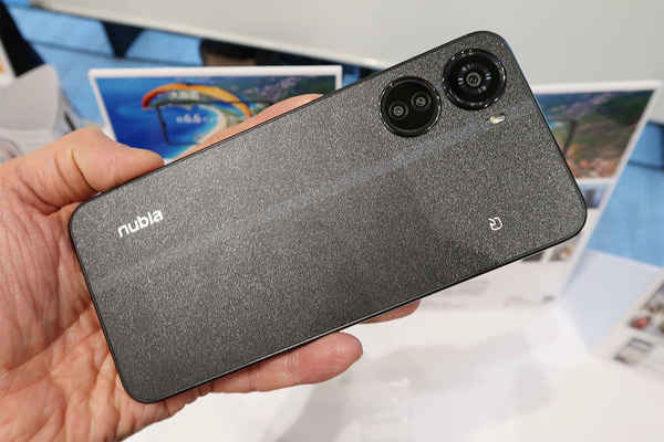 ASCII.jp：ZTEが「nubia」で国内市場に参入！ 折りたたみ機＆3万強の5G