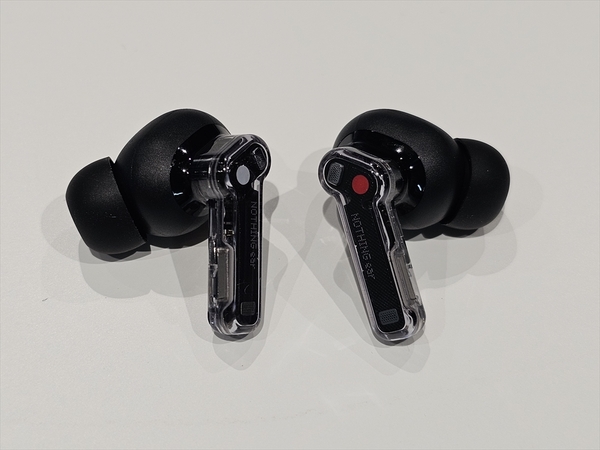 ASCII.jp：Nothingがワイヤレスイヤホン「Nothing Ear」と新製品