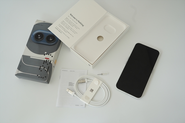 ASCII.jp：カラバリ違いでも楽しい！ 「Nothing Phone (2a) Special