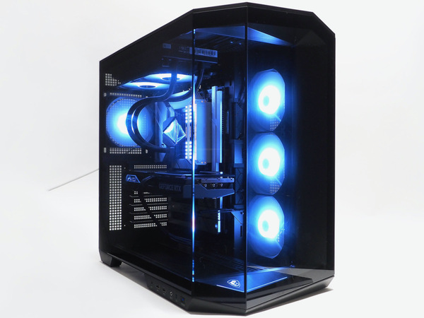 PC自作しやすい斬新デザインのピラーレスケースが登場。裏面配線