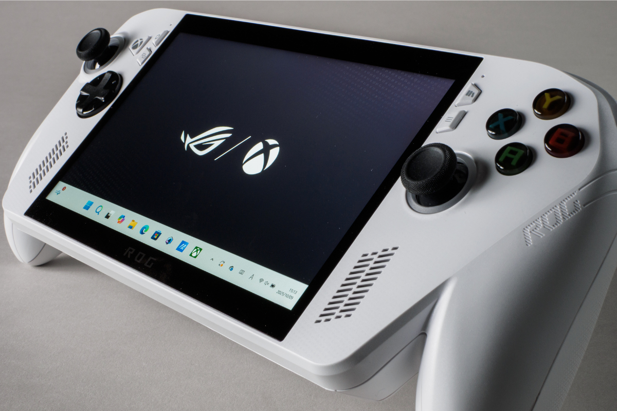 ポータブルゲーム機の大目玉が登場！ ROG Xbox Ally最速レビュー