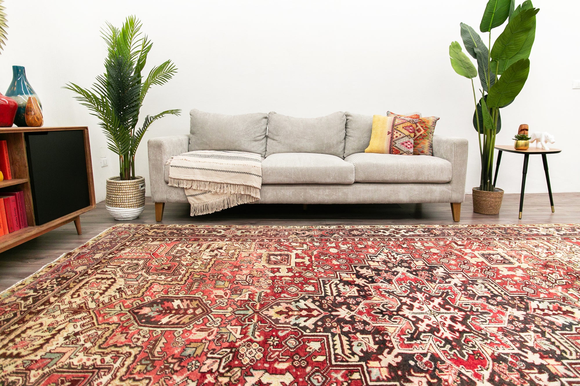 Large vintage Heriz rug handamde with quality 11 x 8 ft | Ashayer