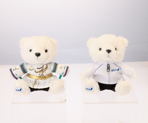 ANA、羽生結弦選手のオフィシャルグッズを発売。第1弾はオリジナル