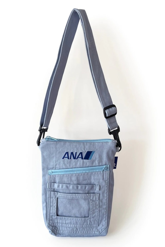ANA、整備士の作業着を再利用したトートバッグ、サコッシュ、リュック