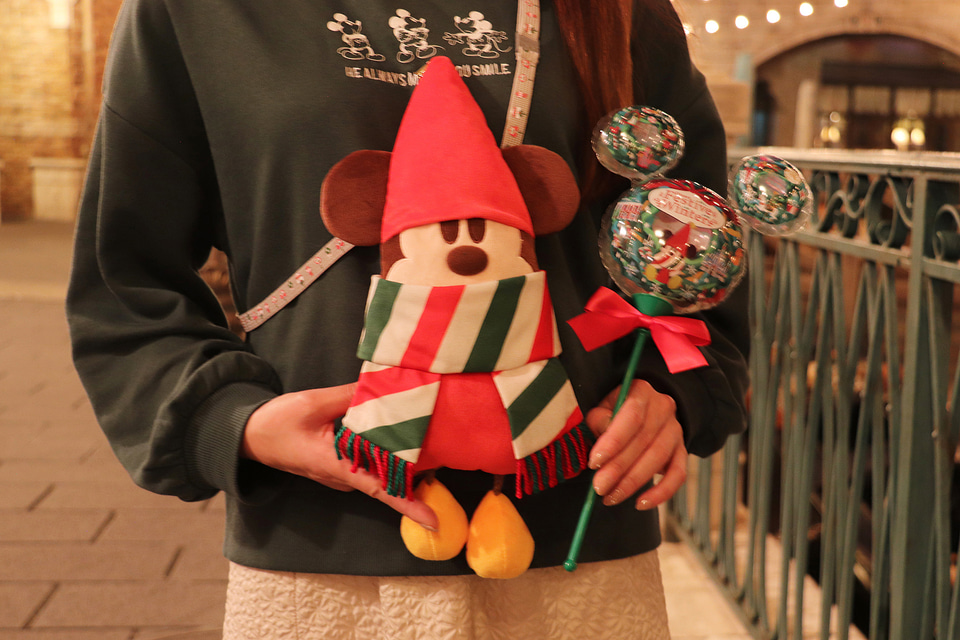 クリスマスは“リルリンリンコーデ”で大人かわいく遊びたい！ 冬の東京