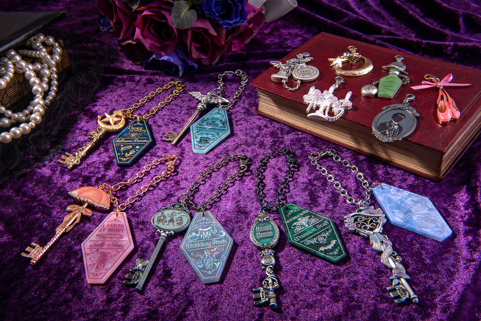 ホーンテッドマンション」らしいシックさが◎。「ディズニーストーリー