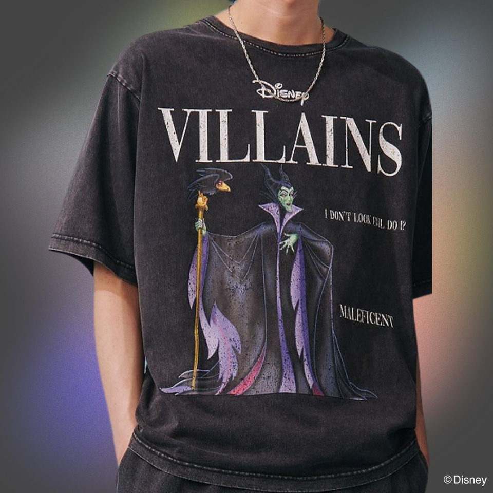 POWER TO THE PEOPLEのディズニーヴィランズTで、今年の夏はクールに