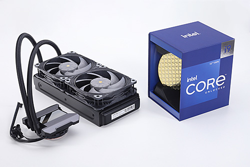 240mm水冷最強クラス？Core i9-12900Kも良く冷える「Phanteks GLACIER