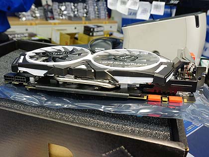 MSI独自クーラー採用「GeForce GTX 1080 TI ARMOR 11G OC」が発売