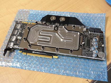 1スロット仕様のGeForce GTX 1080 Tiカードが登場、EK製水冷ブロックを