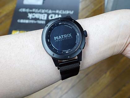 体温で発電するスマートウォッチ「MATRIX PowerWatch」がツクモに入荷