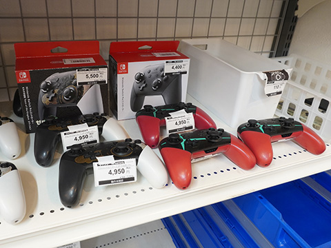 Nintendo SwitchやPS5向けコントローラーのジャンク品大量セール