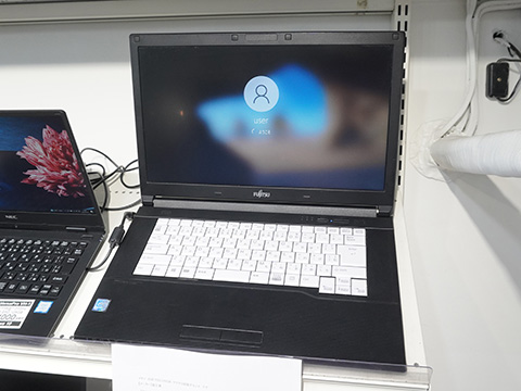 LIFEBOOK A577/S」の中古品が7,500円！Kaby Lake搭載の15.6インチ