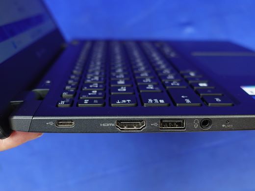 第11世代Core搭載の軽量13.3インチノート「dynabook G83/HU」が49,800