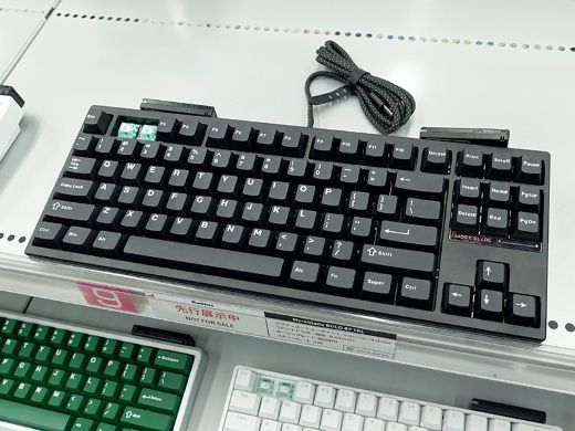 金属筐体でテンキーレスなラピトリ対応キーボード「MorkBlade BOLD 87