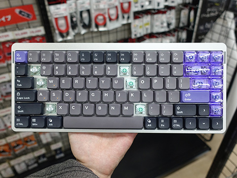 ラピッドトリガー対応の薄型75%ゲーミングキーボード「Air75 HE