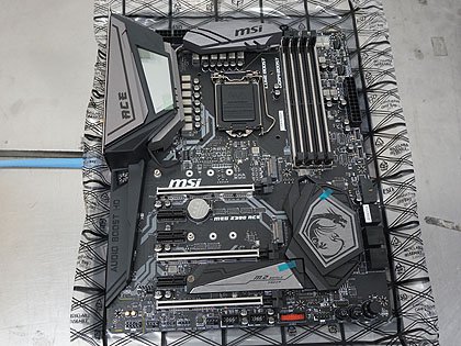 Intel Z390」搭載マザーが各社から登場、第9世代Coreプロセッサに対応