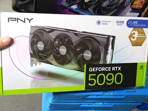 PNYのOC版GeForce RTX 5090が登場、価格は578,000円 - AKIBA PC Hotline!