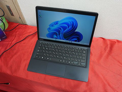第8世代Core i5搭載の13.3型2in1「dynabook D83/DR」が22,800円、中古