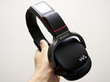 首かけスピーカー/ヘッドフォン一体型「ウォークマンW」 - AV Watch