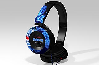 アイアン・メイデン仕様のへヴィメタル向け音質ヘッドフォン