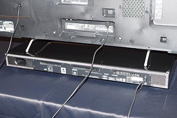 ソニー、ネットワーク再生も可能なテレビ台座型2.1chスピーカー - AV Watch