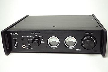 レビュー】A4サイズのDACアンプでヘッドフォンとスピーカーに確かな音