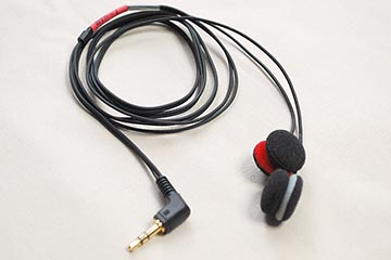 藤本健のDigital Audio Laboratory】イヤフォンみたいなマイクで