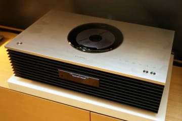 Technics初のオールインワンオーディオ「OTTAVA f SC-C70」。10万円