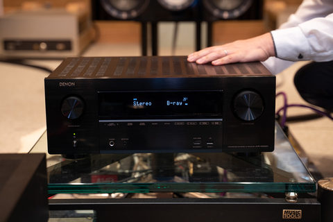 レビュー】10万円以下で驚きの音質、デノン新AVアンプを聴く。5万円台