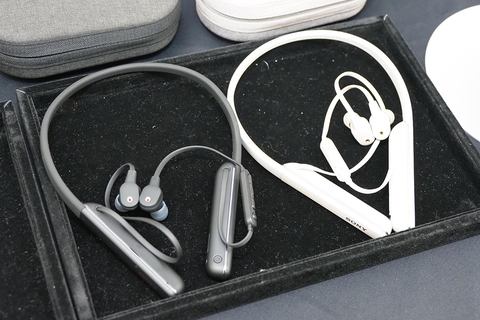 ソニー、QN1搭載でノイズキャンセル性能強化のイヤフォン「WI-1000XM2