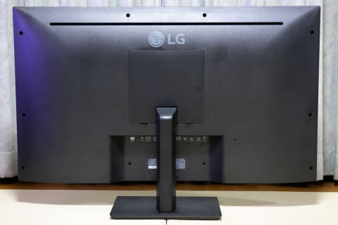 西川善司の大画面☆マニア】LGの変態的マルチ4Kディスプレイ、4画面で