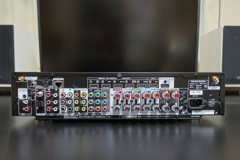 レビュー】薄くても“中は本物”マランツ「NR1711」、人気AVアンプが次