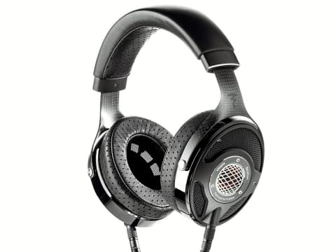 FOCAL、ヘッドフォン「UTOPIA」にバランス接続対応XLRケーブルを同梱