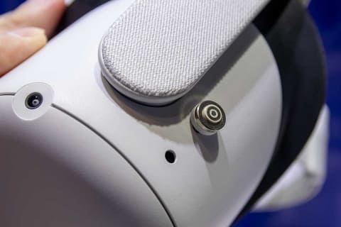 Anker、Oculus Quest2専用の置くだけ充電台。9,990円 - AV Watch