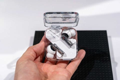 Nothing、LDAC対応のスケルトンイヤフォン「Nothing Ear」。低価格な