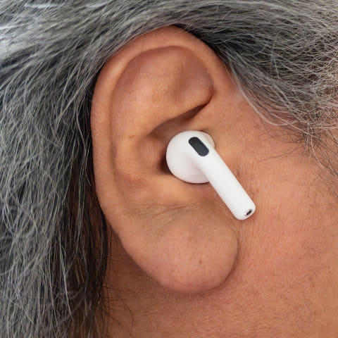 西田宗千佳のRandomTracking】ANC搭載・形状変更でベストセラーが価値