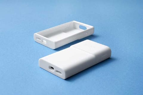 AKカジュアルブランドDAP「ACTIVO P1」専用シリコンケース - AV Watch