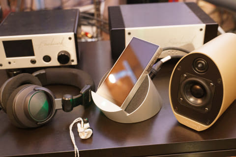 ポータブルとホームユースを兼用!? Astell&Kern挑戦的DAP「PD10」を