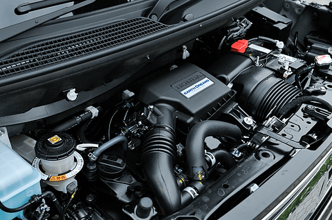 インプレッション】ホンダ「N-BOX」（車両型式：DBA-JF3/公道試乗