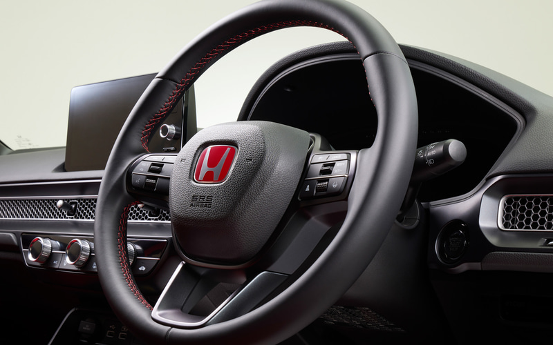 ホンダアクセス、シビックタイプR用にスムーズレザーの「ステアリング