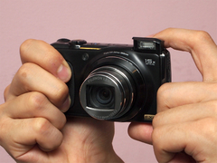 新製品レビュー：富士フイルムFinePix F300EXR - デジカメ Watch Watch