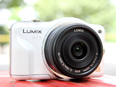 新製品レビュー：パナソニック「LUMIX DMC-GF3」 - デジカメ Watch Watch