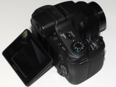 ソニー、“全画素超解像”搭載の30倍ズーム機「サイバーショットDSC