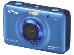 ニコン、1万3,000円の子ども向け防水タフネスデジカメ - デジカメ