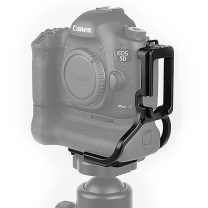 KIRK、バッテリーグリップ付きEOS 5D Mark III用のL型ブラケット