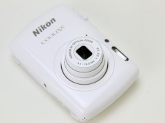 ファーストインプレッション】ニコンCOOLPIX S01 - デジカメ Watch Watch