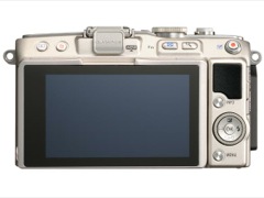 オリンパス、“自分撮り液晶”搭載の「PEN Lite E-PL5」 - デジカメ